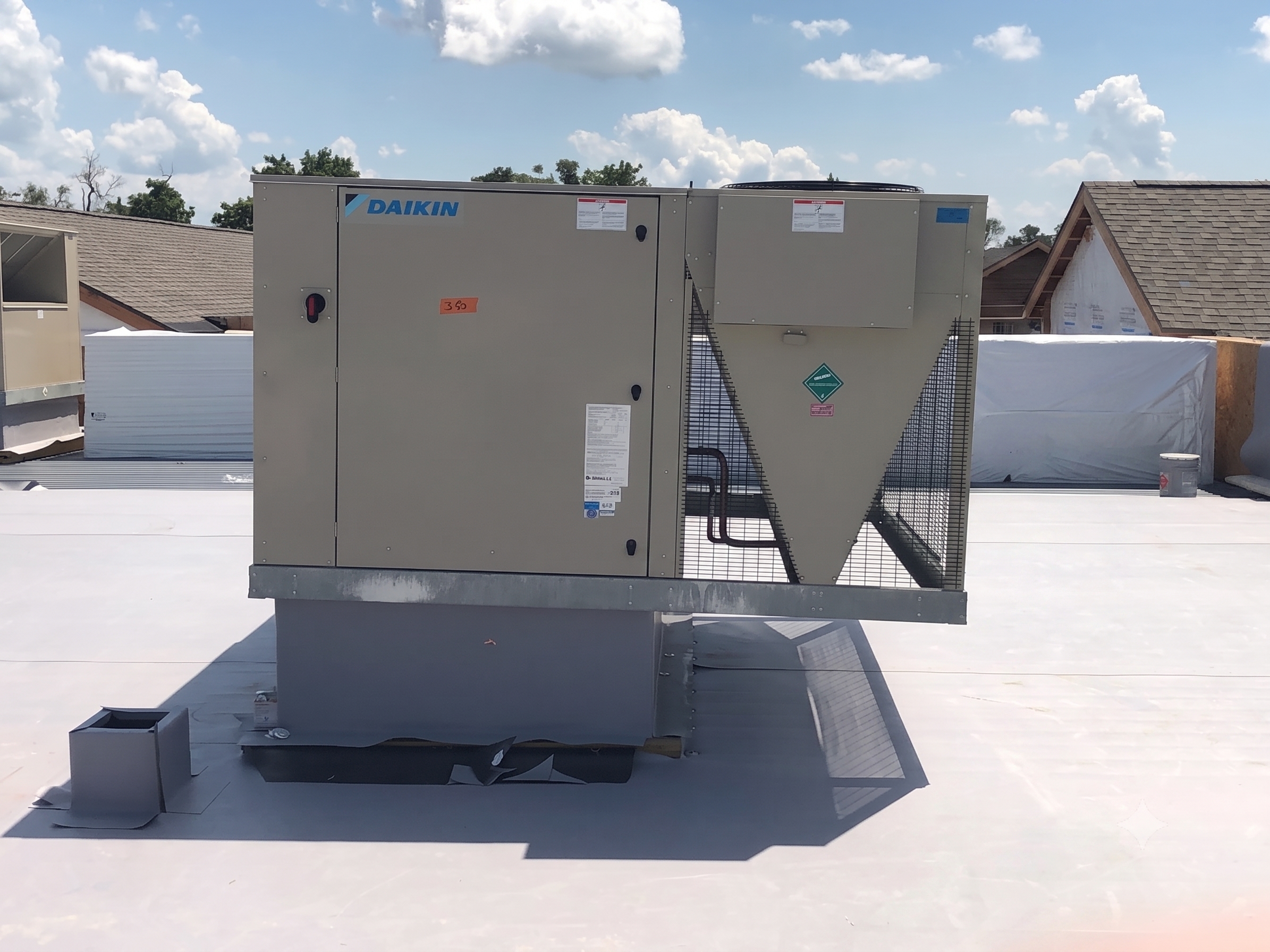 Daikin rooftop unit